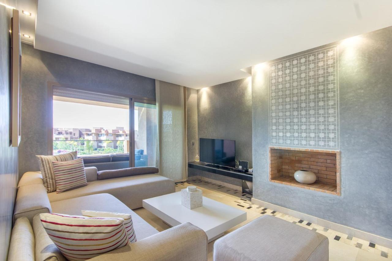 Lumineux Et Vue Degagee Sur Piscine A Prestigia Apartment Marrakesh Exterior photo