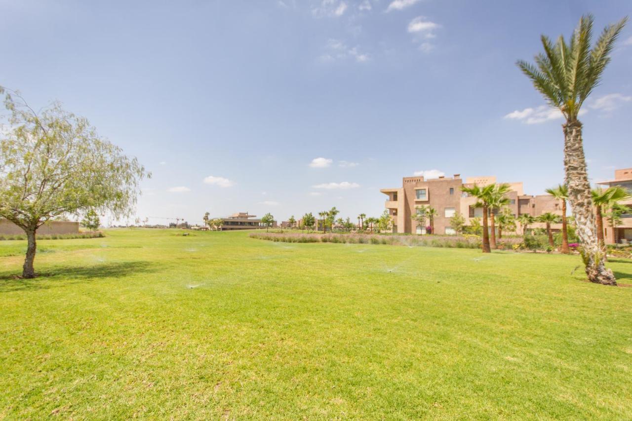 Lumineux Et Vue Degagee Sur Piscine A Prestigia Apartment Marrakesh Exterior photo