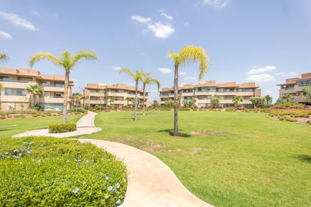 Lumineux Et Vue Degagee Sur Piscine A Prestigia Apartment Marrakesh Exterior photo